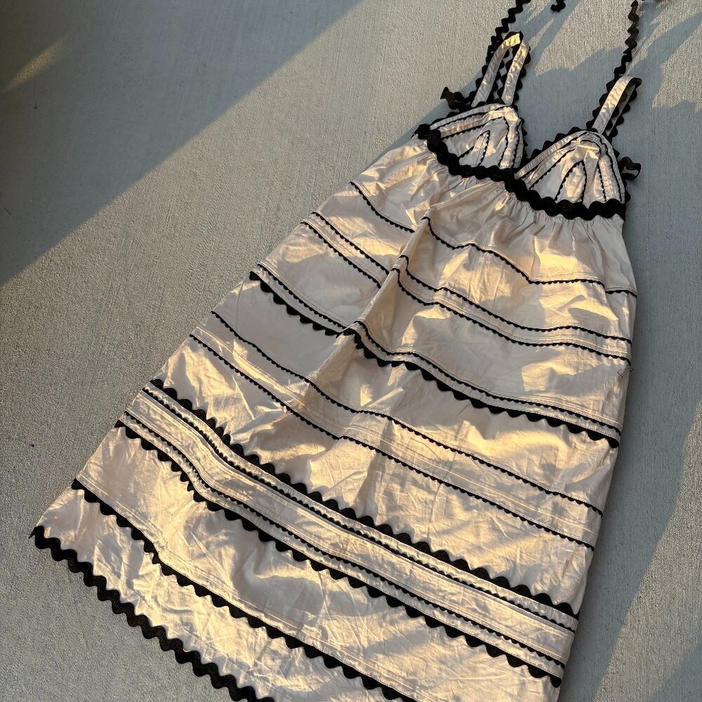 Fashionable Sundress with Bric-Brac trim